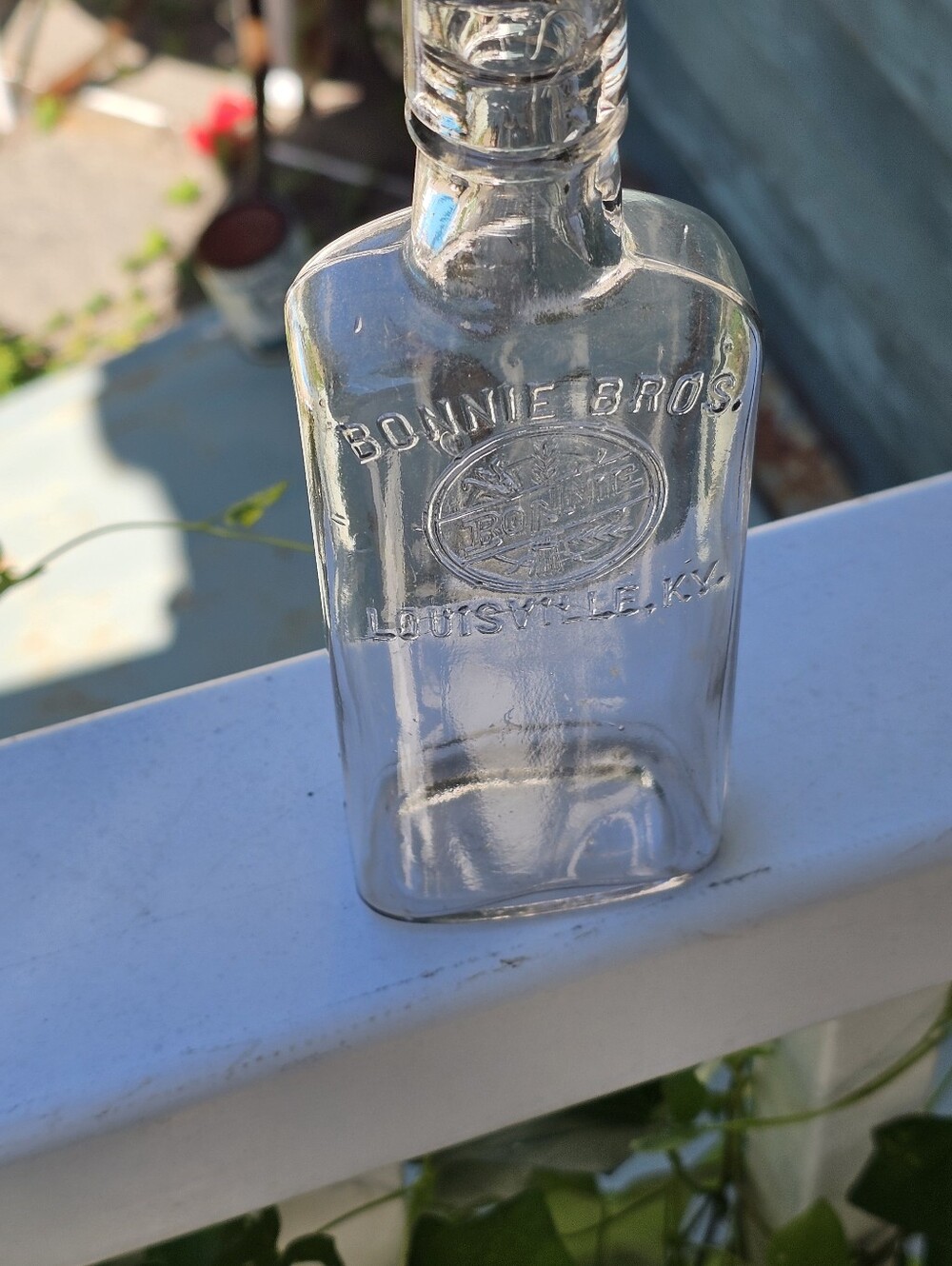 Antique Bonnie Bros Louisville KY Glass Whiskey Flask Pre Prohibition Mold 1022